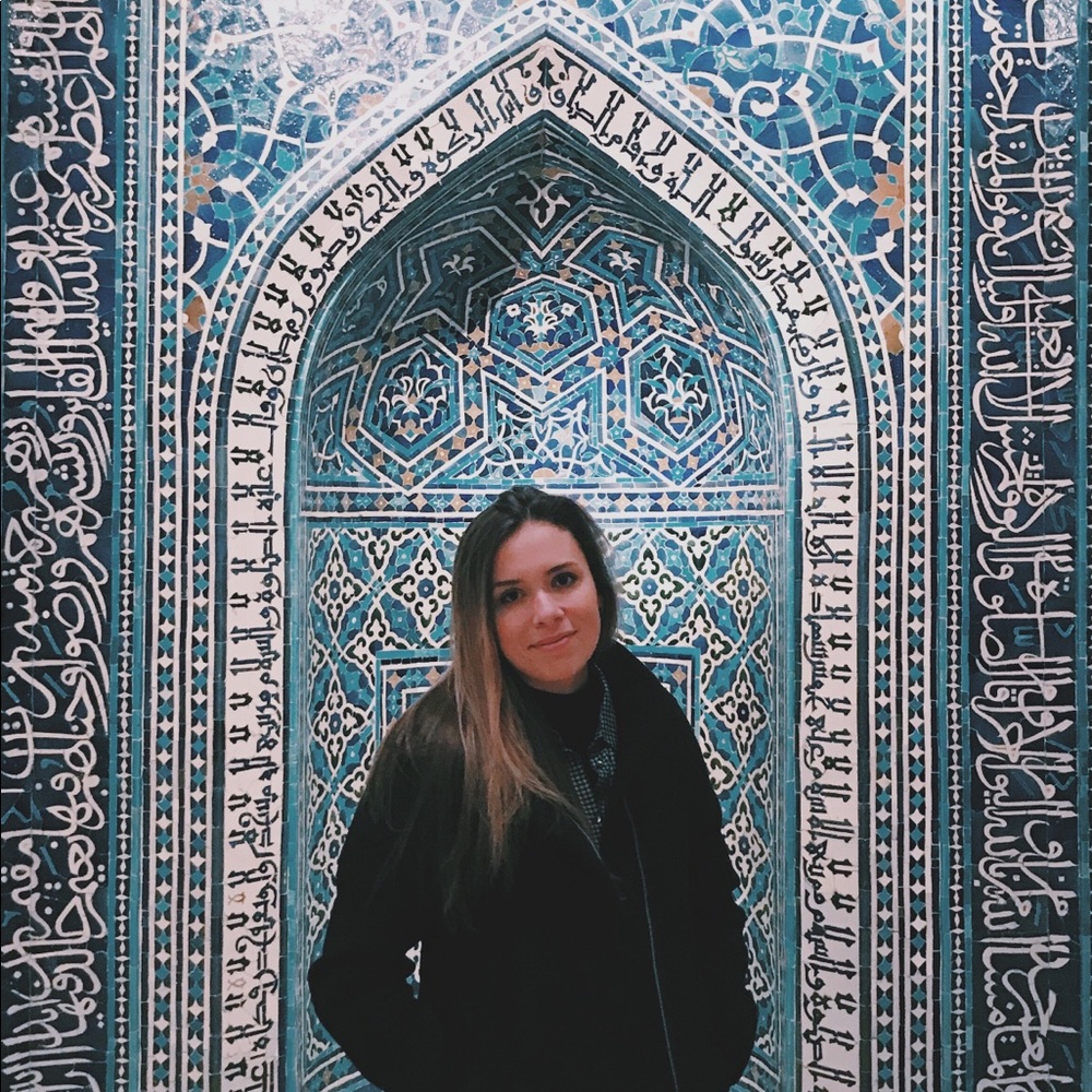 Meet your Posher, Emma
